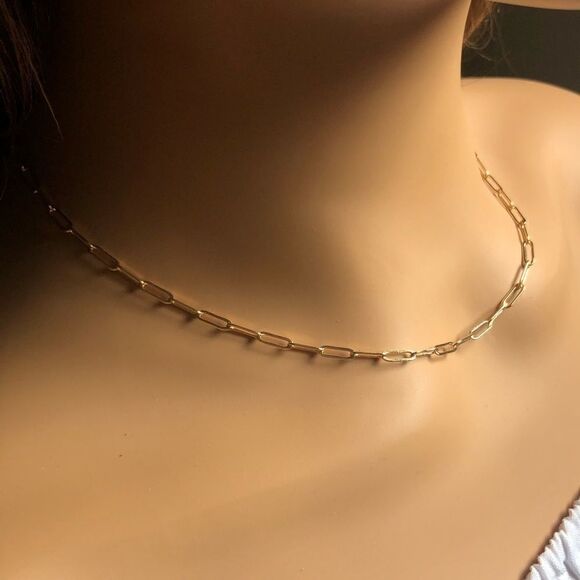 #40 14k Gold Rectangle Link Chain Necklace - Picture 8 of 13